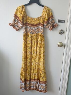 Yellow Print Summer Dress w/Elastic Bodice & Ruffle Contrast Border, Size Small